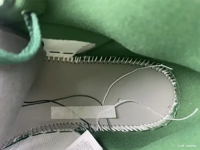 Reps LUCY 1 Air High Green Gorge OG Jordan DZ5485-303 0407
